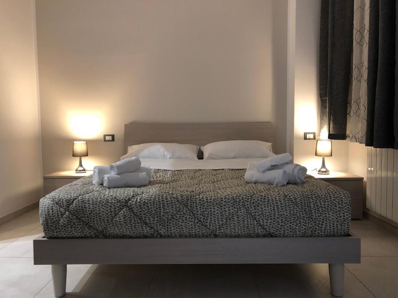 Stabile139 Bed & Breakfast ปาแลร์โม ภายนอก รูปภาพ